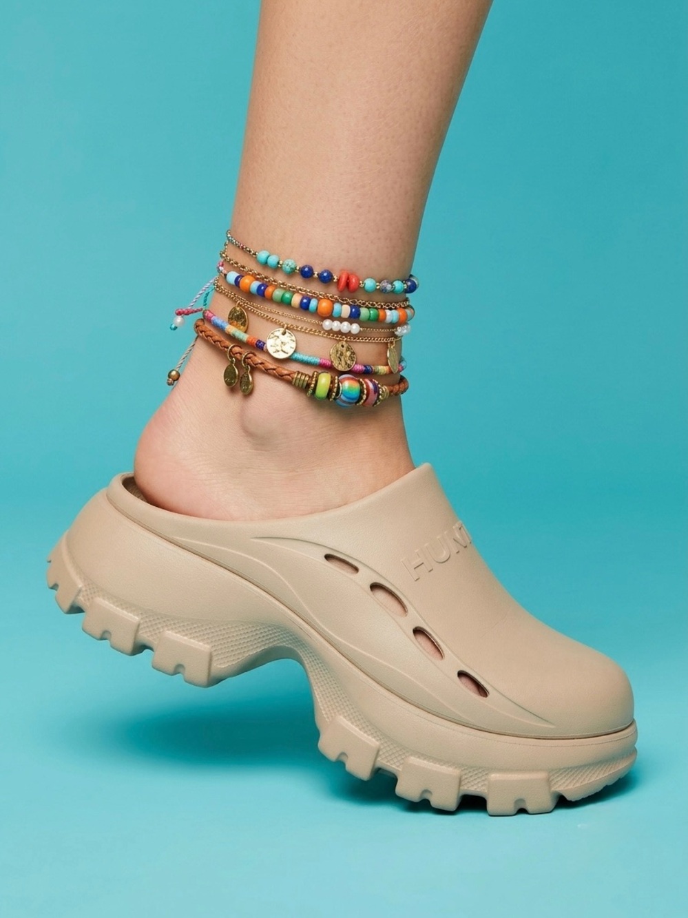 HUNTER Bryce Platform Lug Clogs Light Natural Tan Slip On Mules NWT Women 10 - Picture 10 of 10
